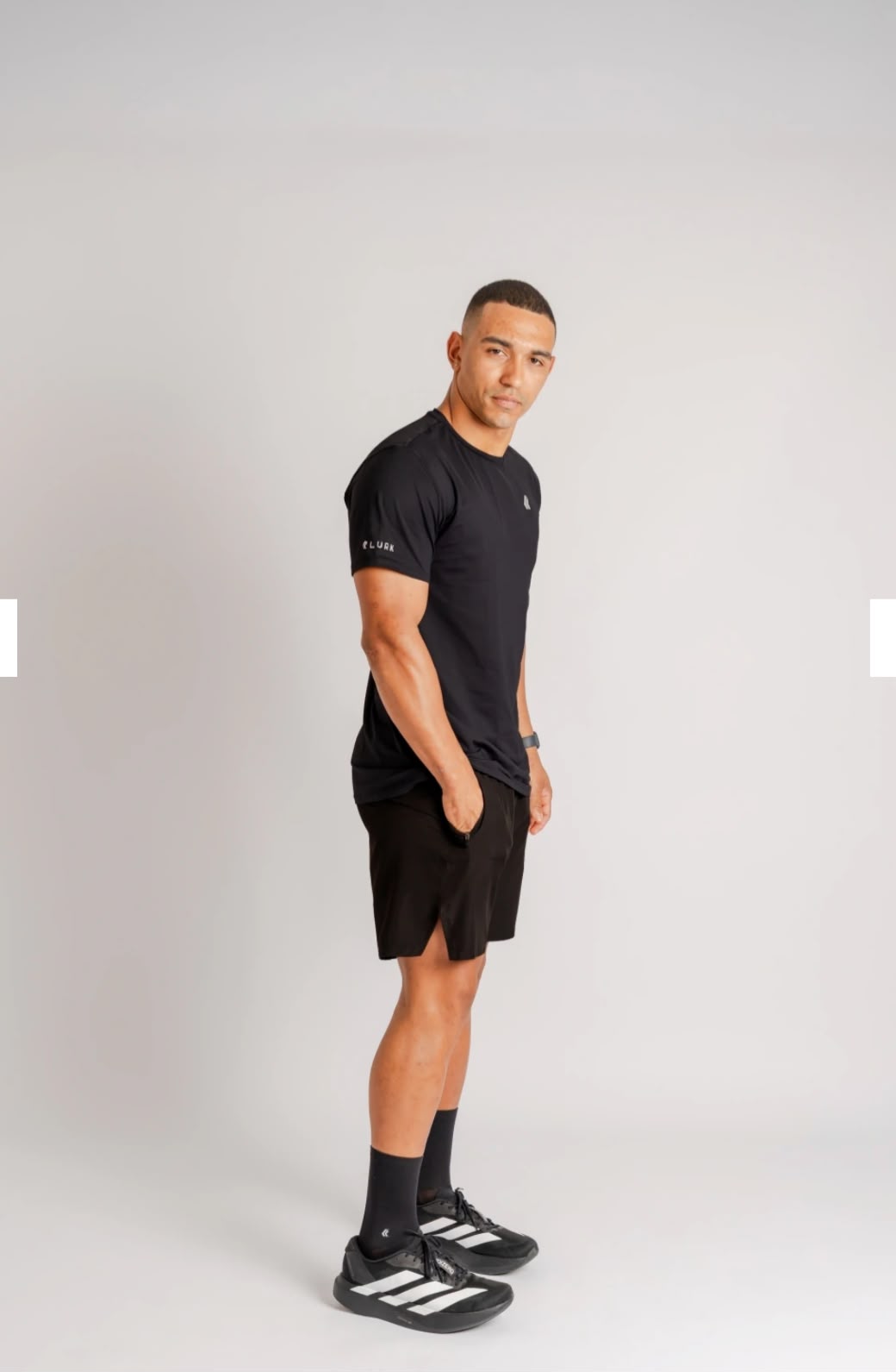 CAMISETA PERFORMANCE MASC PRETA/PRATA LURK