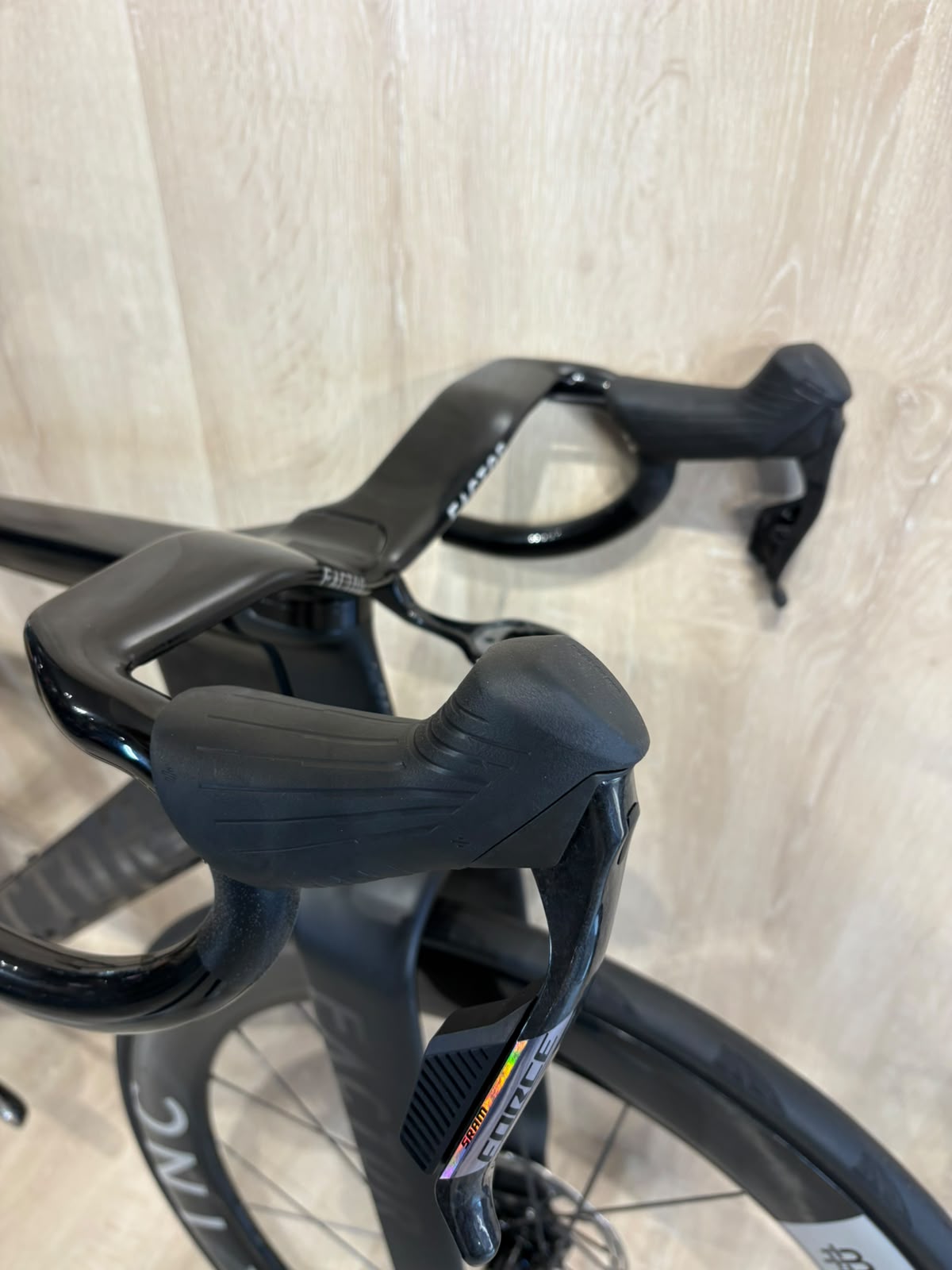 FACTOR ONE miniatura 5