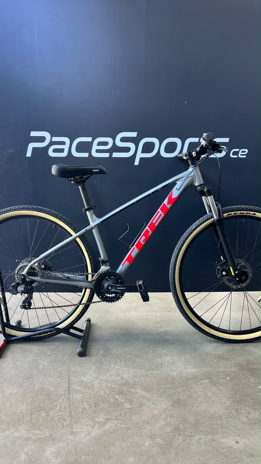 TREK MARLIN 4