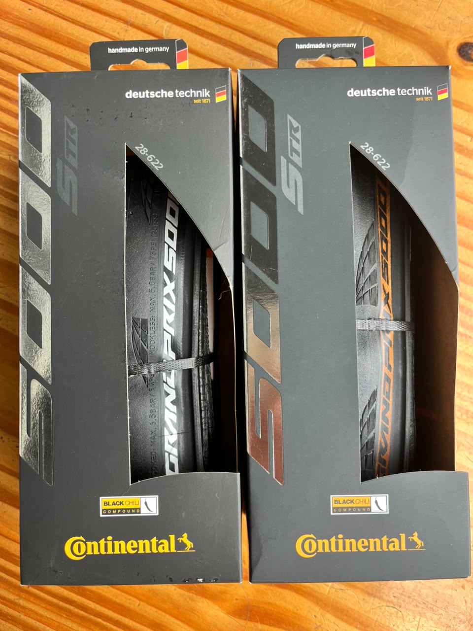 PNEU CONTINENTAL GRANDPRIX 5000 STR