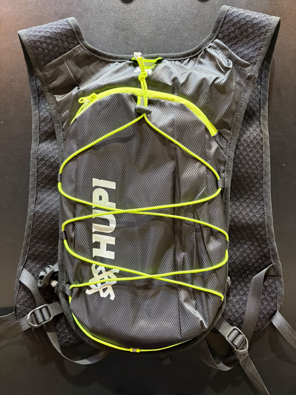 MOCHILA DE HIDRATAÇÃO HUPI COM REFIL RESERVATÓRIO HYDRAPRO HUPI 2 LITROS
