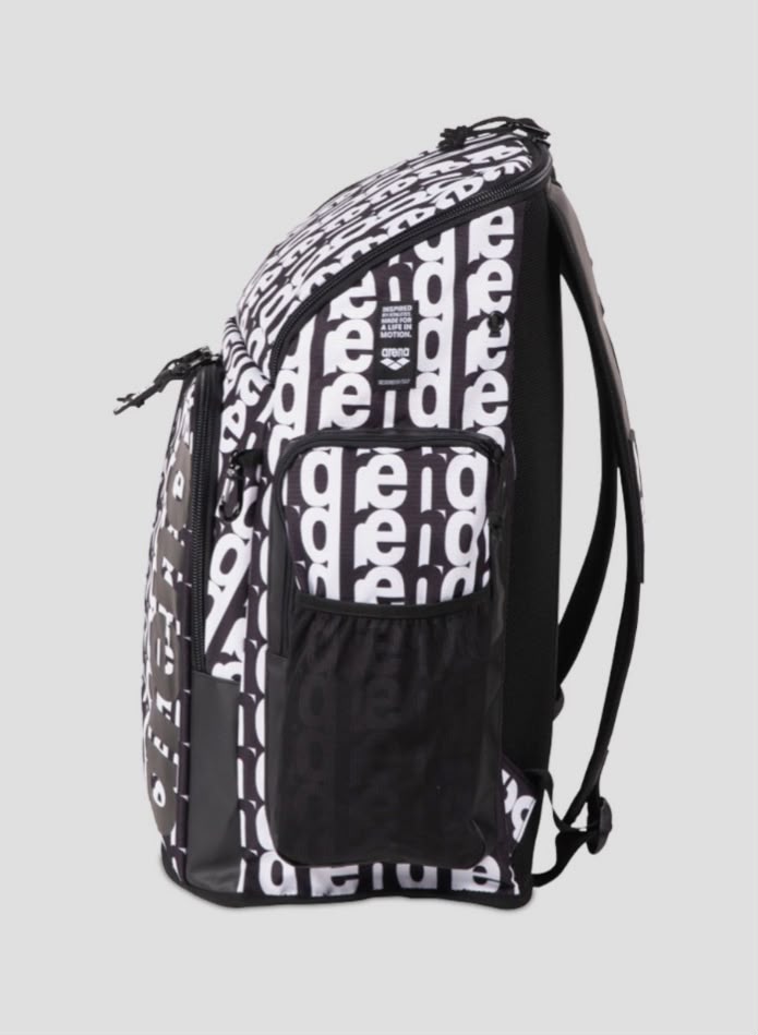 MOCHILA SPIKY III ALLOVER MONOGRAMA 45L ARENA